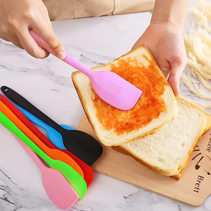 One-piece Spatula