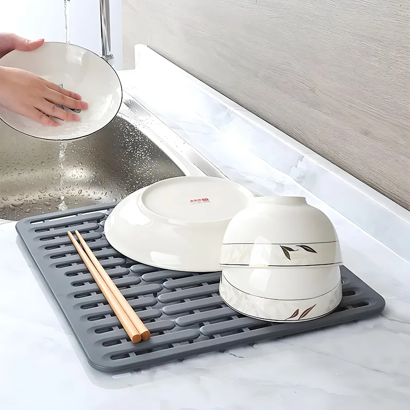 Striped Draining Mat