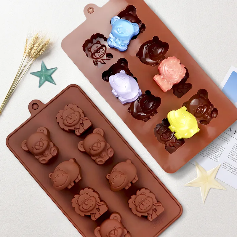 8-Cavity Animal Cake Mold